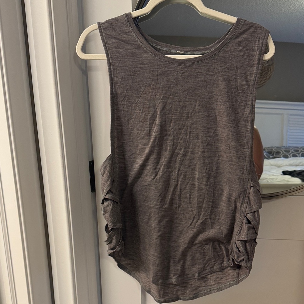 lululemon athletica Charcoal Muscle Tee